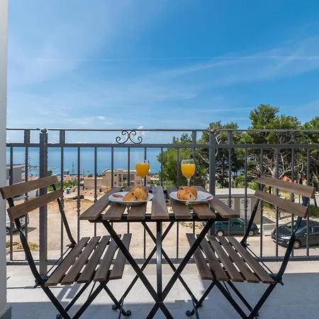 Jasna * Макарска