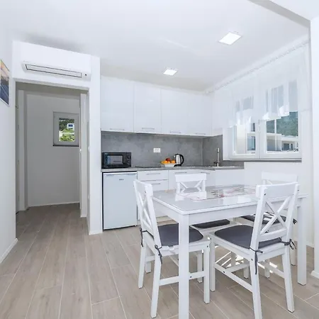 Jasna Apartment *