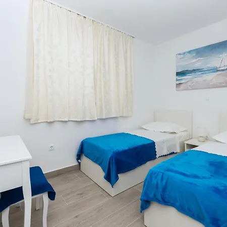 Jasna Makarska