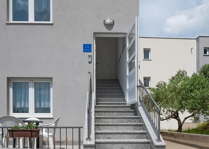 Jasna Daire Makarska